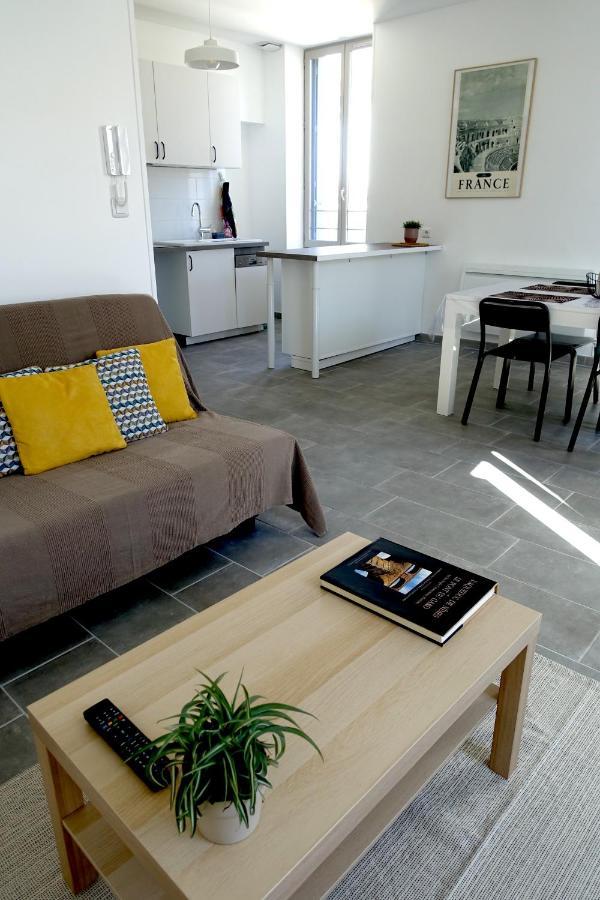 Maison Carree/Coeur Historique De Nimes - Superbe Appt 55M² Kültér fotó