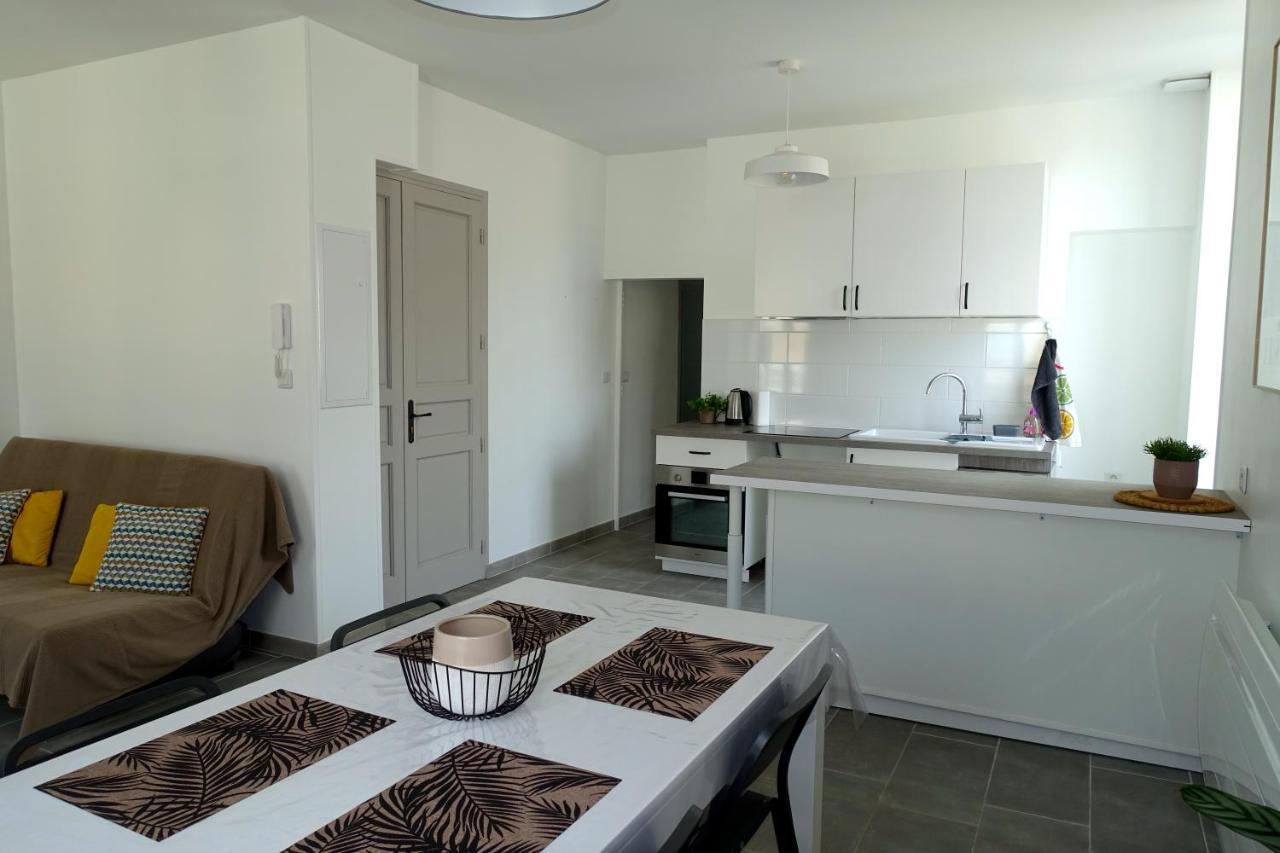 Maison Carree/Coeur Historique De Nimes - Superbe Appt 55M² Kültér fotó